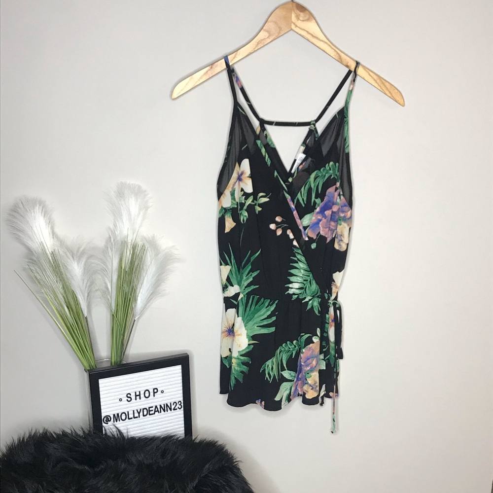 ‼️FINAL $$ DROP‼️ SIENNA SKY Floral Top